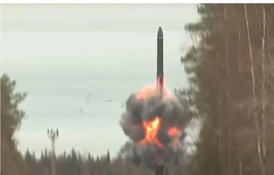 У ГУР відповіли, чи намагалася Росія атакувати Україну "Орєшніком" після удару по Дніпру