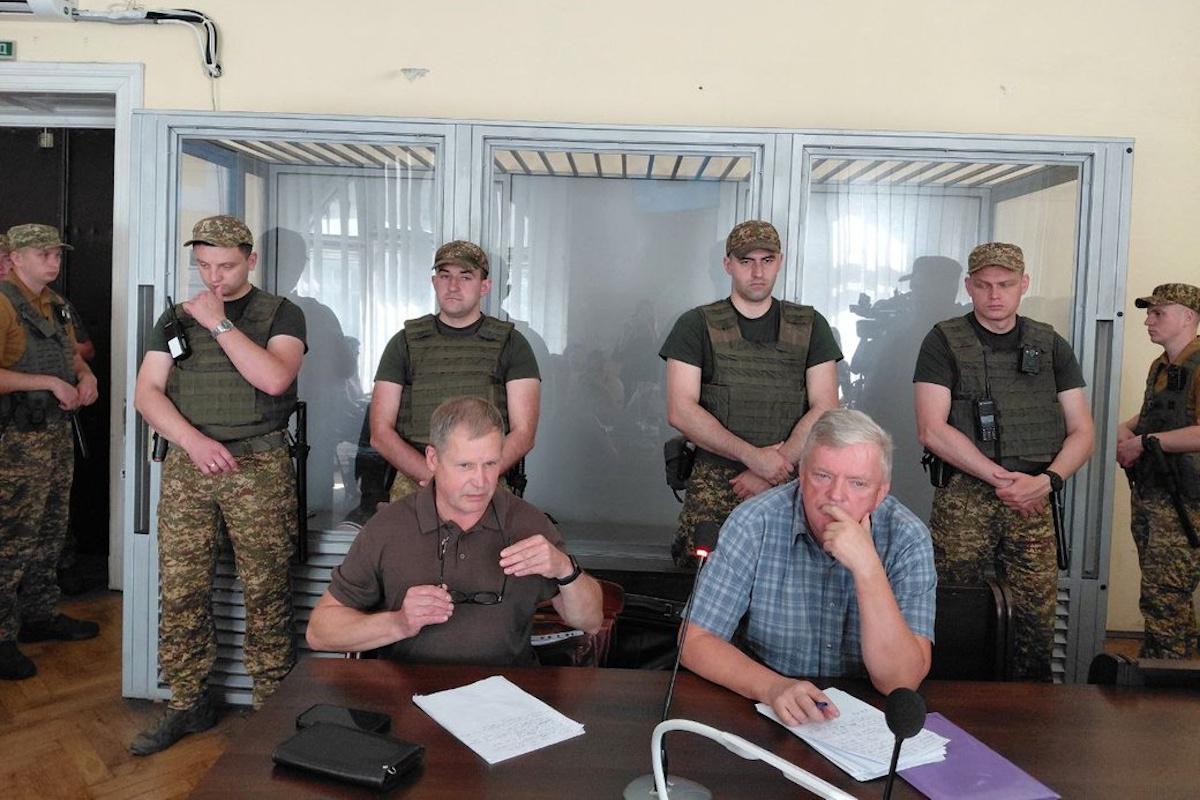 Адвокати В’ячеслава Зінченка / фото Суспільне