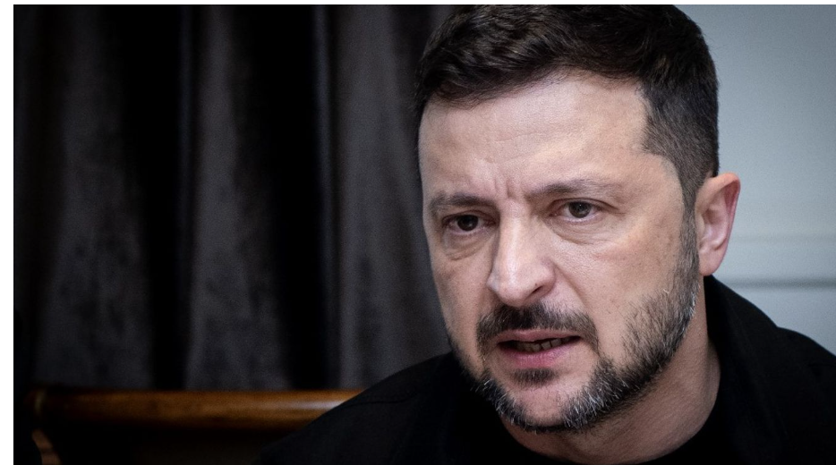  Politico написав : керівництво України є ворогом України