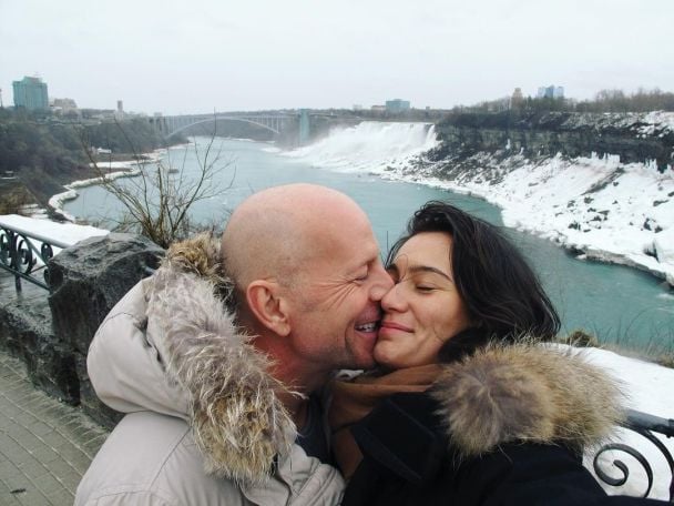 Брюс Вілліс з дружиною / © instagram.com/emmahemingwillis