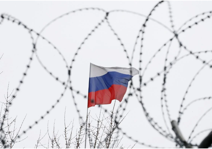 Безпрецедентні в історії санкції проти РФ не працюють як слід з однієї причини, - NYT