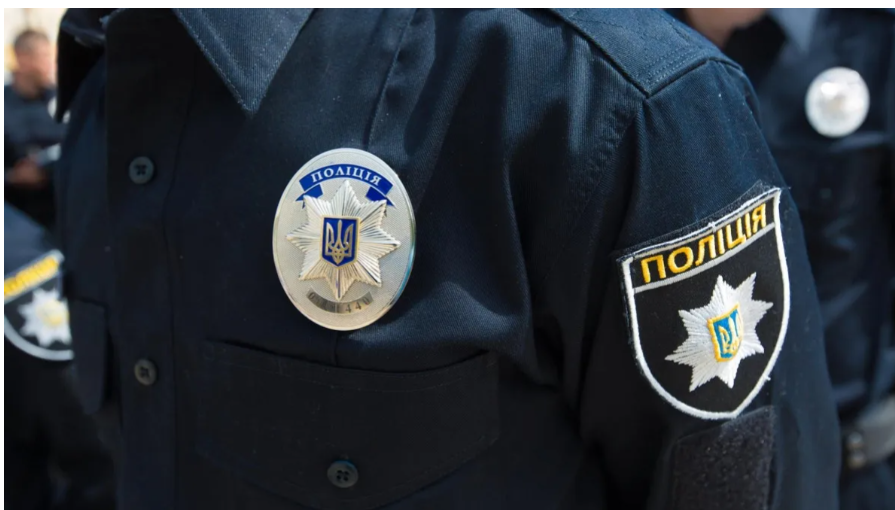 У Чернігові поліцейський на смерть збив військового на пішохідному переході