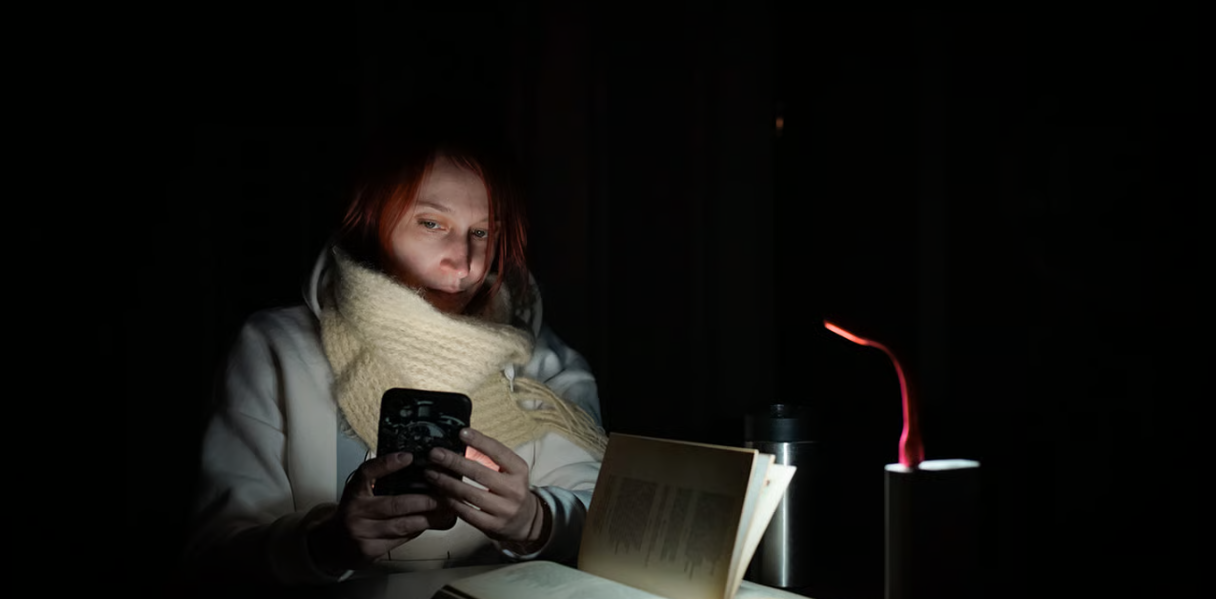 Відключення світла повертаються — де запровадили графіки