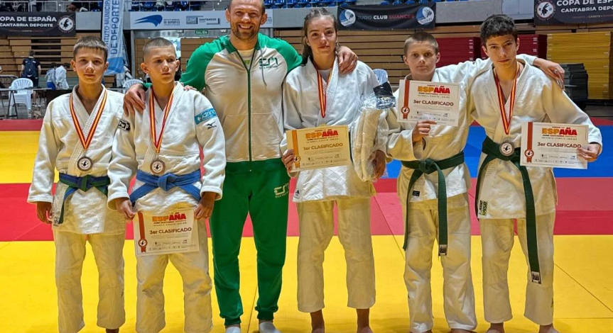 Син Усика виграв бронзову медаль престижного дитячого турніру з дзюдо