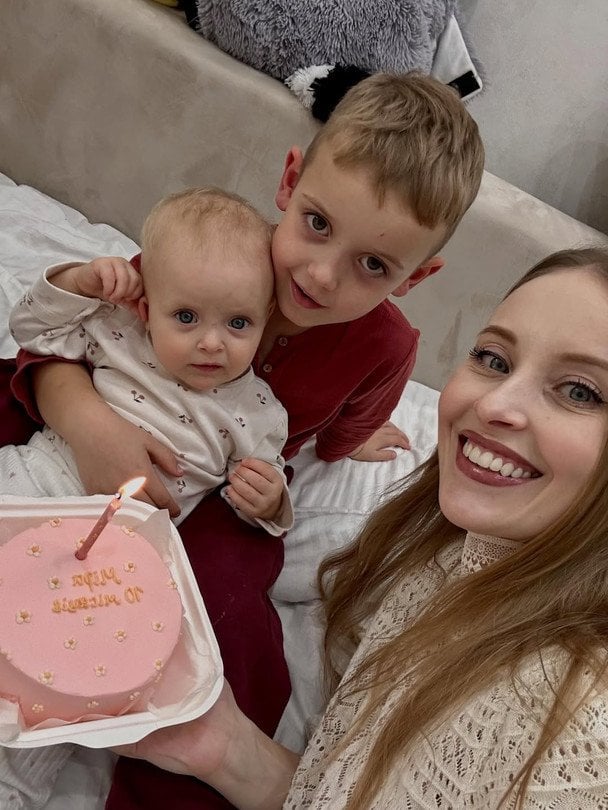 Анна Сагайдачна з дітьми / © instagram.com/annasagaidachnaya