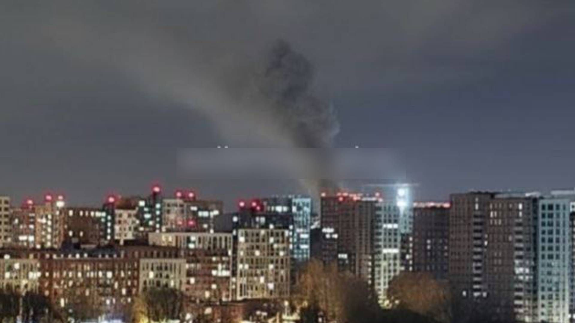 Москва перебуває під атакою дронів: у місті чули вибухи https://24tv.ua/ataka-moskvu-26-zhovtnya-misti-chuli-vibuhi_n2940960