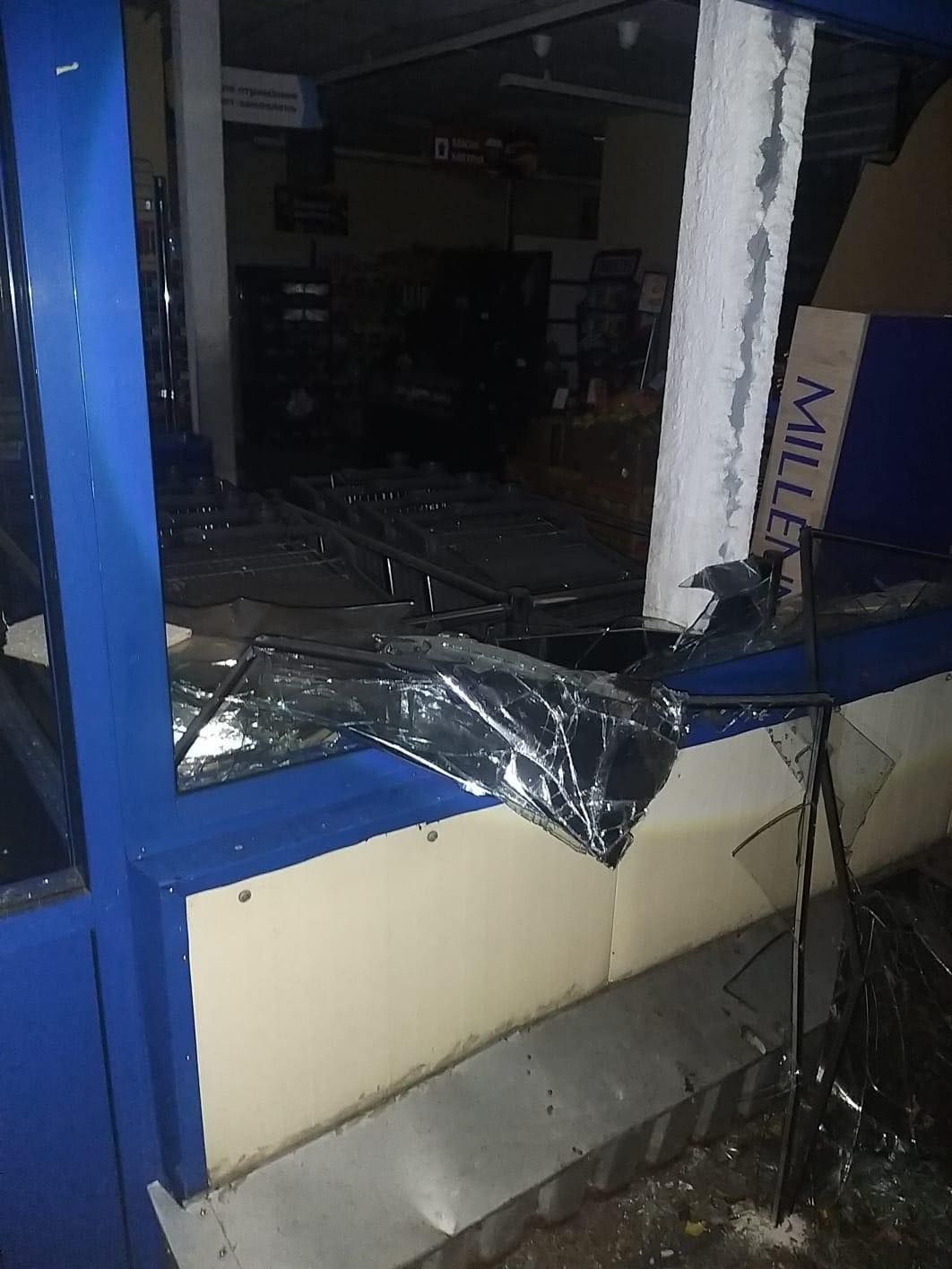 Окупанти вгатили по центральній площі Новгород-Сіверського: які наслідки