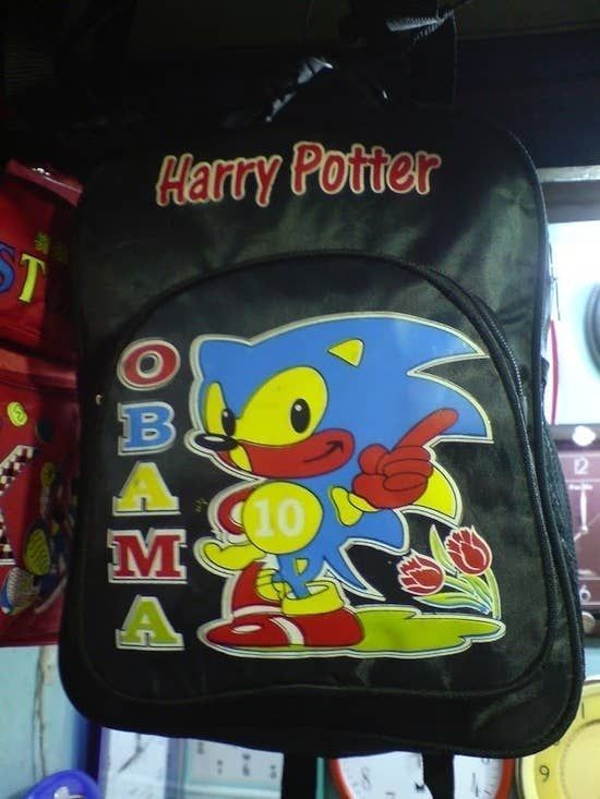 Кумедні підробки відомих брендів, які відчайдушно намагаються виглядати не як дешеві копії - фото 786017