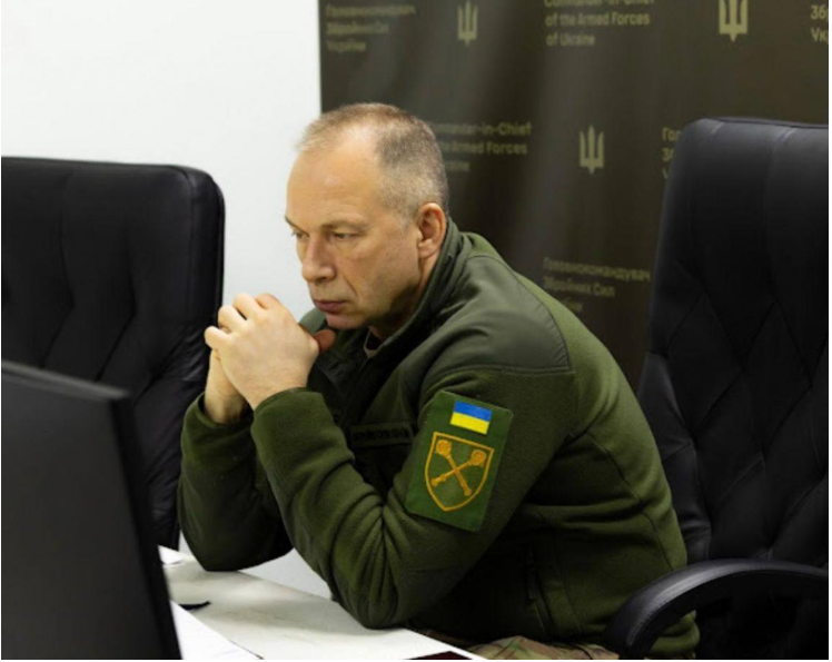 Удар по шикуванню військових: Сирській розповів, як росіяни могли дізнатися про місце збору