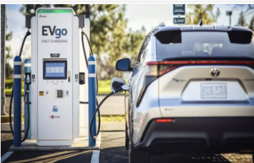 Ресурс до 40 років: Toyota презентує твердотільні акумулятори для електромобілів