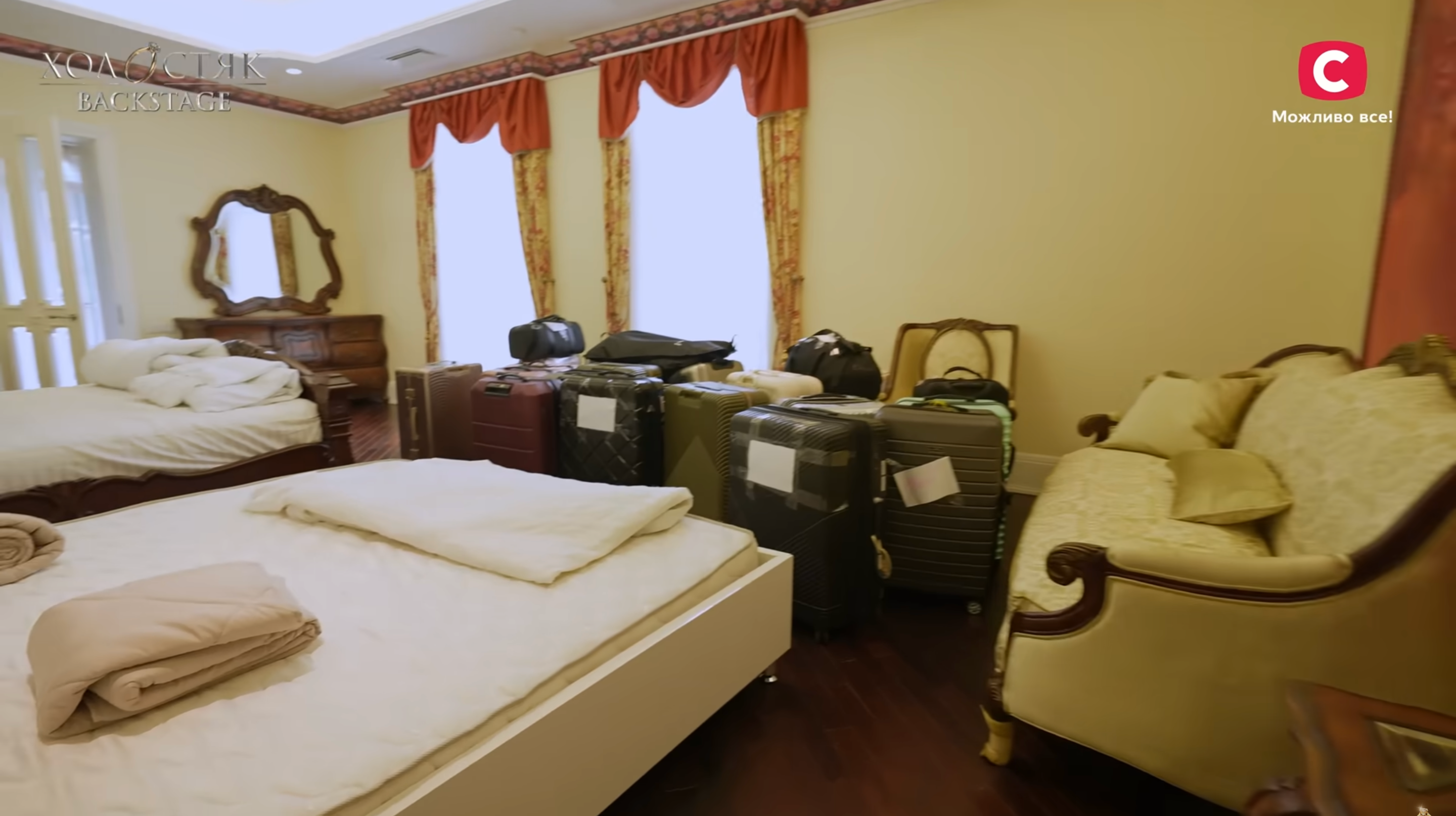 Який вигляд має будинок, у якому живуть учасниці Холостяка-14 - фото 788106