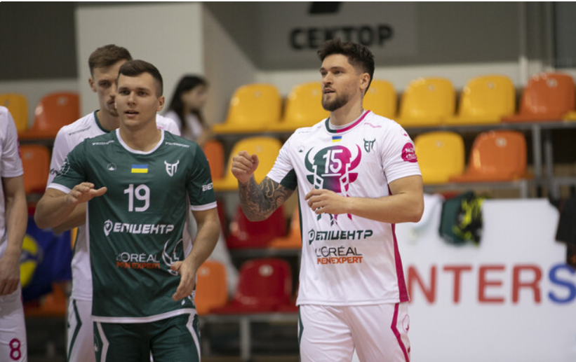 Єдиний представник України у волейбольних єврокубках стартував з перемоги