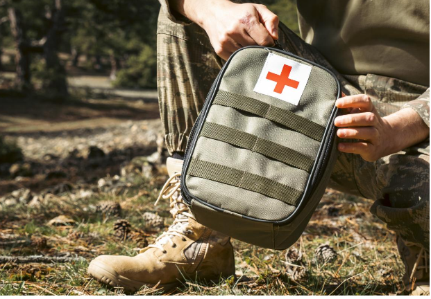 Бойовий медик розповів, як армія США вчиться в України рятувати солдатів під дронами