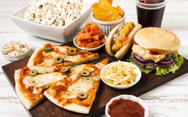 Чому лікарі рекомендують їсти сало кожного дня: яка його користь для здоров'я