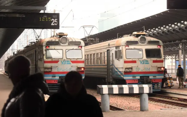 Пасажирські перевезення збиткові. Раніше вони фінансувалися за рахунок вантажних (Фото: УНІАН)