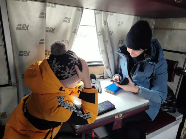 Чи витримає «Укрзалізниця» війну і безкоштовні квитки — BBC News Україна