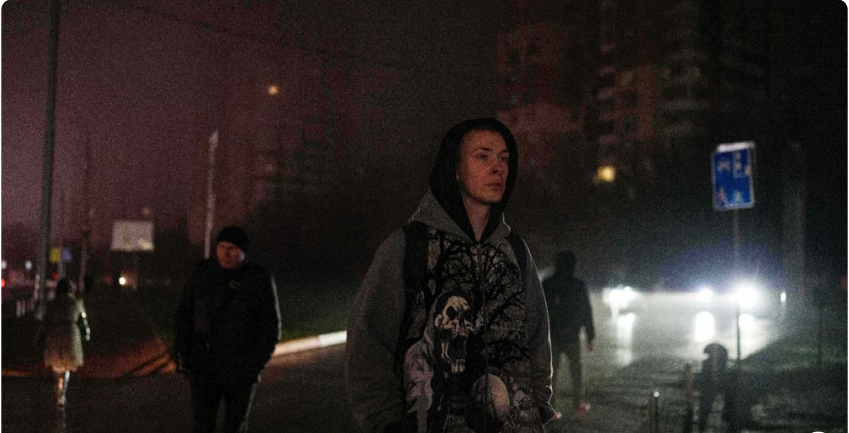 Понад 15 годин без світла — графіки неприємно вражають 