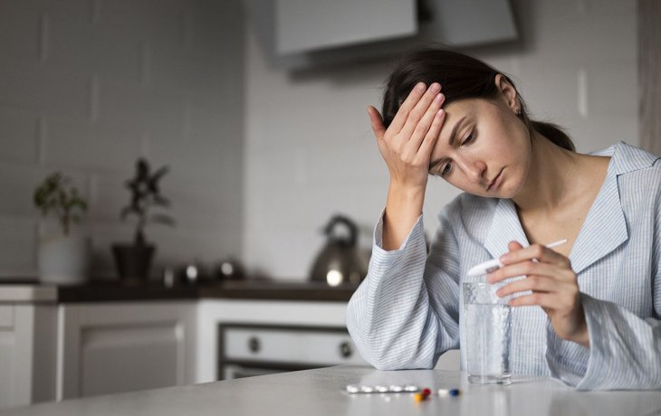 Колір очей впливає на схильність до алкоголізму: вчені розповіли, хто у зоні ризику