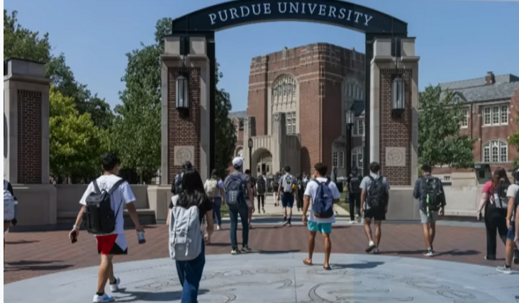 Американський університет відмовляється приймати китайських аспірантів (ВІДЕО)