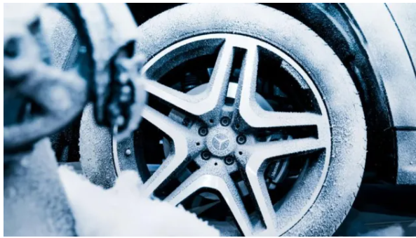 Тиск у шинах у холодну пору: інструкція для безпечної їзди