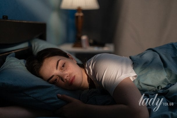 Труднощі із&nbsp;засинанням або неспокійний сон можуть свідчити про дефіцит магнію. / &copy; Credits