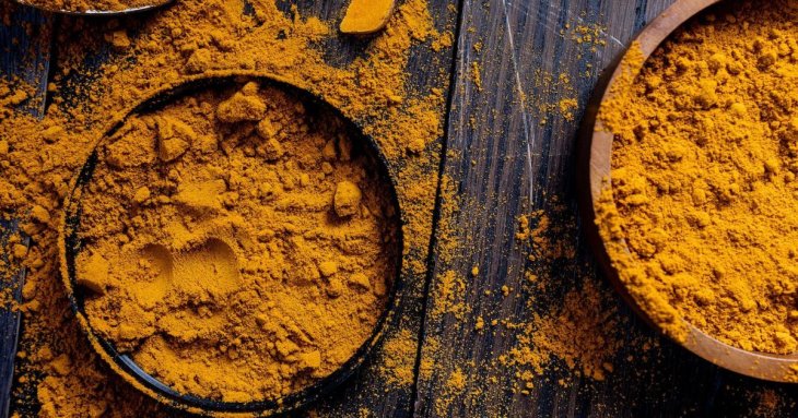 Як часто приймати добавки з куркумою та як довго вони діють