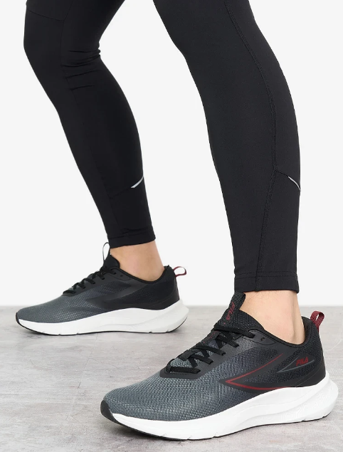 Біг у власному темпі: як підібрати взуття для комфорту, витривалості та результату