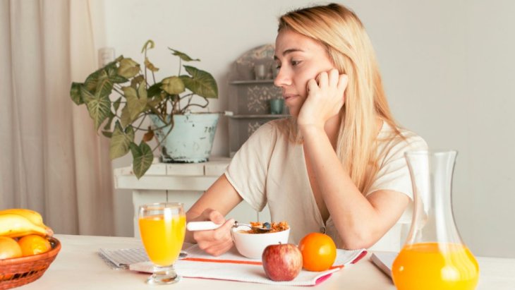 Не виспалися &ndash; вихід є: які три продукти можна з'їсти на сніданок для отримання енергії на день