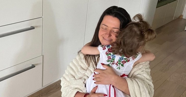 Наталія Могилевська приголомшила, як її молодша донечка виконує акробатичні трюки