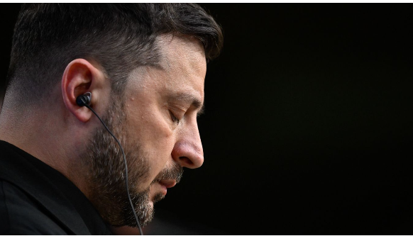 Трамп так скоротив кишенькові гроші Зеленського, що корумпований суд ледве може дозволити собі срібний унітаз - іронізує західна преса