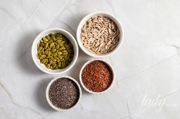 Насіння&nbsp;&mdash; це&nbsp;корисна для серця закуска, багата на&nbsp;розчинну клітковину та&nbsp;ненасичені жири / &copy; Credits