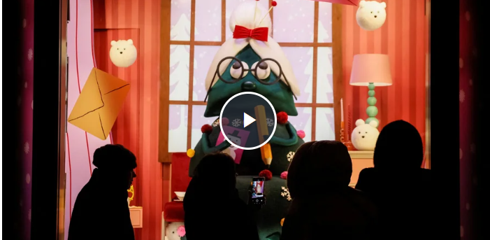 Підвищення мінімальних соцвиплат, нова допомога на дітей, скасування плати за роумінг в ЄС: що зміниться в Україні в січні та в 2026 році