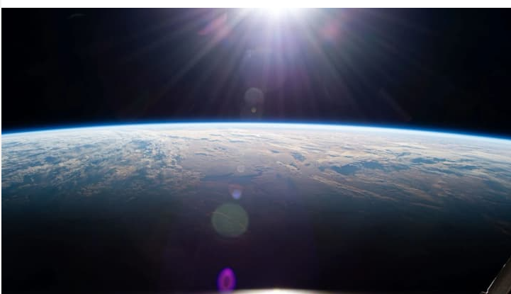 МКС опублікувала кадри космічних світанків та заходів сонця на початку 2026 року