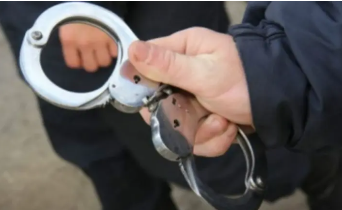 У польському аеропорту затримали українця з пристроєм для радіоглушіння