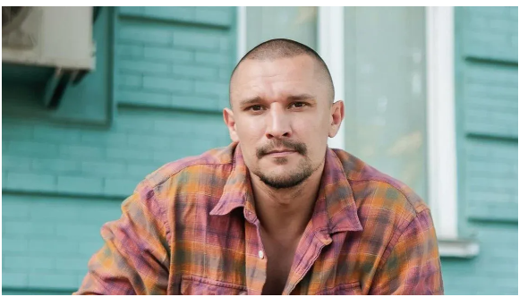 Тарас Цимбалюк відпочиває у Буковелі з фіналісткою Холостяка