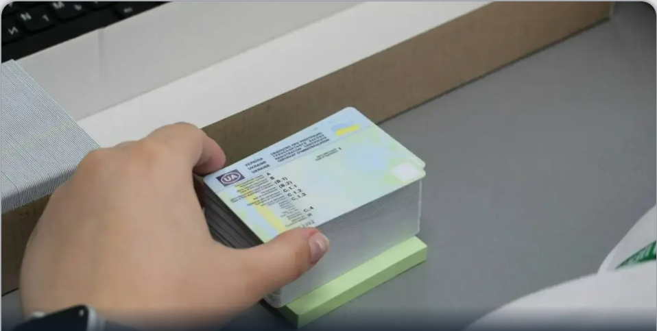 Іспит з теорії на права змінять: у Мінцифри розкрили деталі