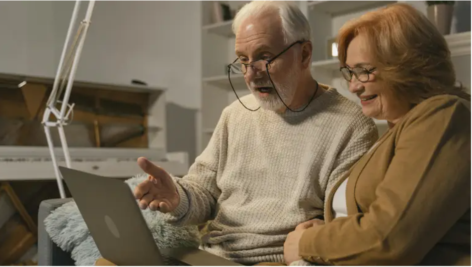 Як робота після виходу на пенсію впливає на виплати: що змінюється для працюючих пенсіонерів