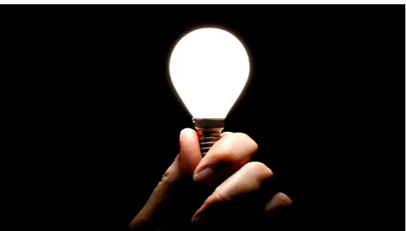 Лівий берег Києва повертається до графіків, екстрені обмеження скасовано на 10-ту добу після атаки