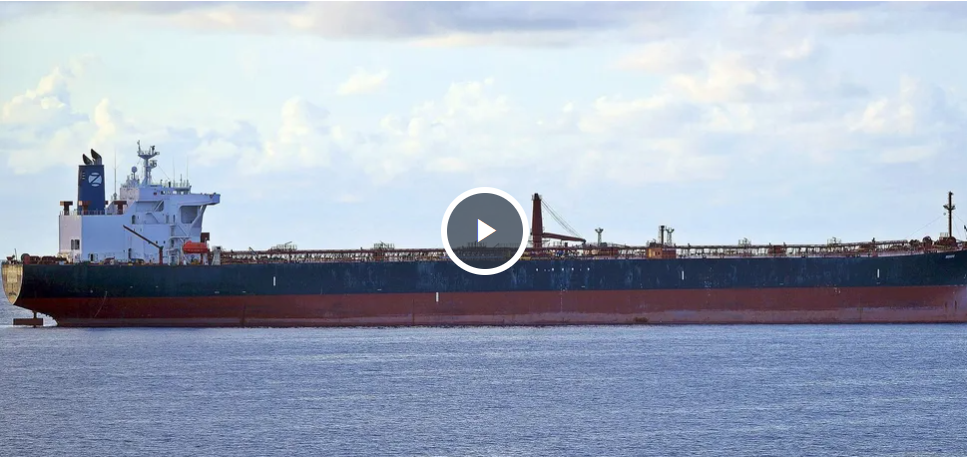 Злякались захоплення американцями? У Венесуелу повернулись чотири танкери, які нещодавно вийшли у "темному режимі"