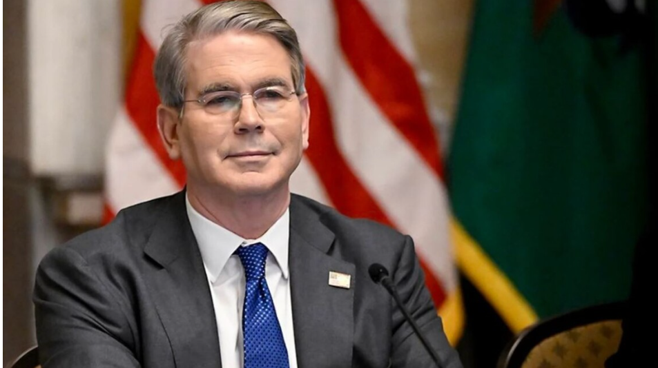 У США заявили, що мають контролювати Гренландію через «слабкість Європи»