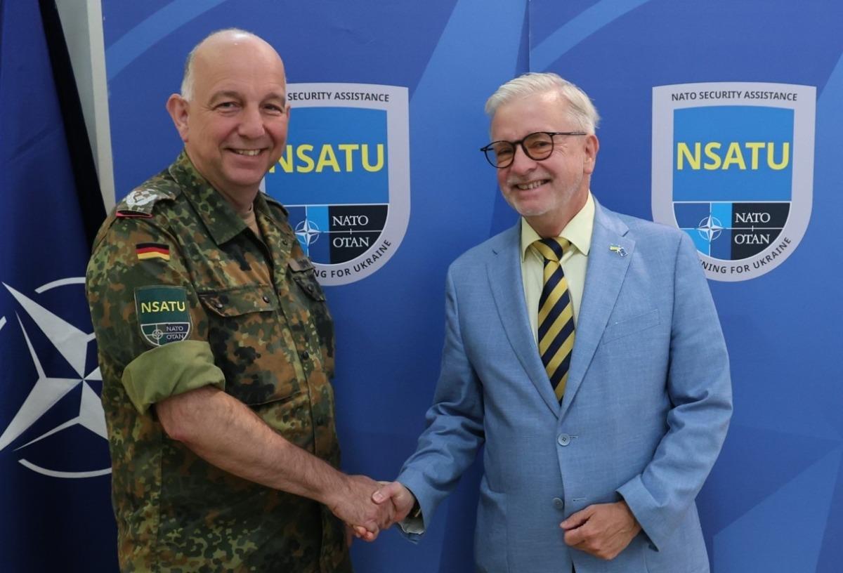Як місія НАТО із навчання та безпеки допомагає модернізувати Збройні сили України