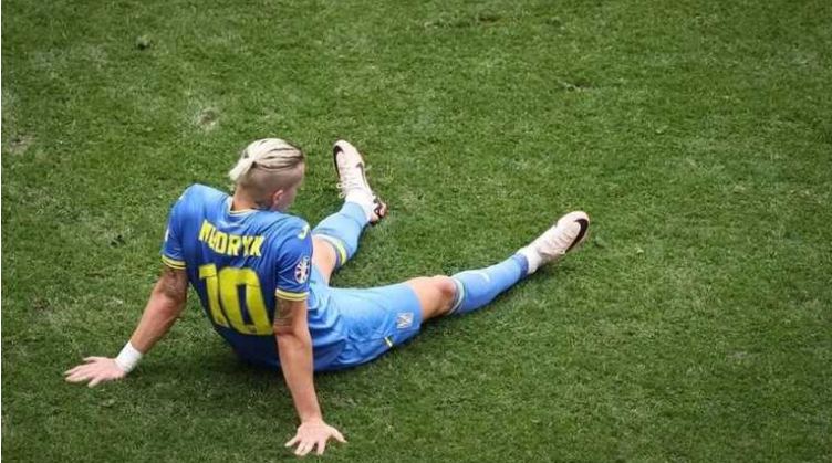 Вацко зробив песимістичний прогноз щодо повернення Мудрика: "Напряму ніхто не говорить"