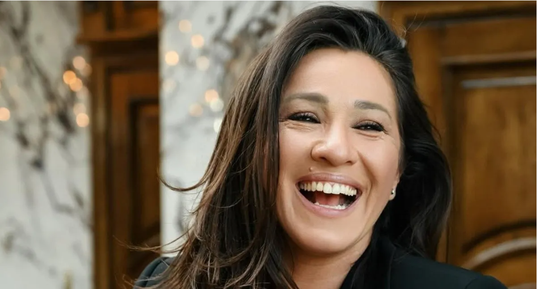 Історія Олени Тополі отримала продовження: Наталка Карпа показала власні інтимні знімки (фото)