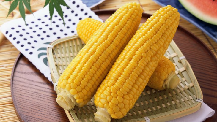 Знижує холестерин та ризик діабету: корисні та маловідомі властивості кукурудзи