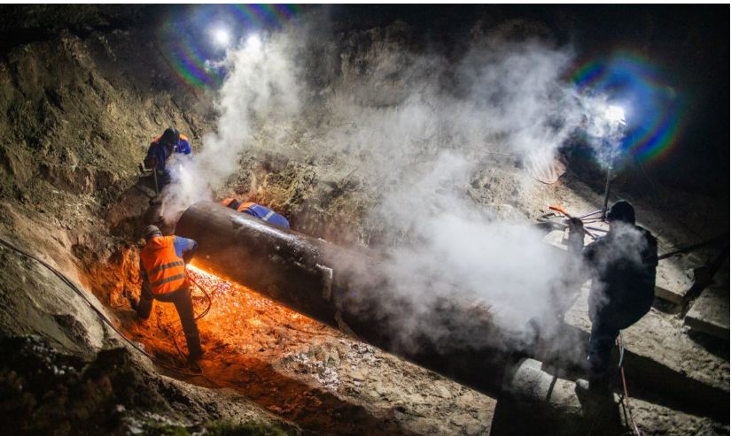 Найскладніша ситуація наразі на Троєщині: Кличко розповів, що комунальники й енергетики відновлюють постачання після атаки рф