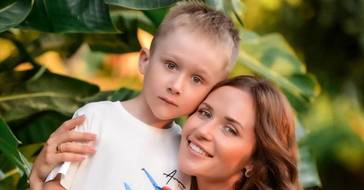 Наталка Денисенко під час відключень світла у Києві розкрила, як із сином рятується від холоду