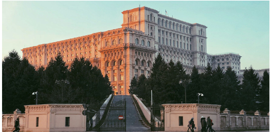 Понад 50% румунів підтримують об'єднання з Молдовою – опитування