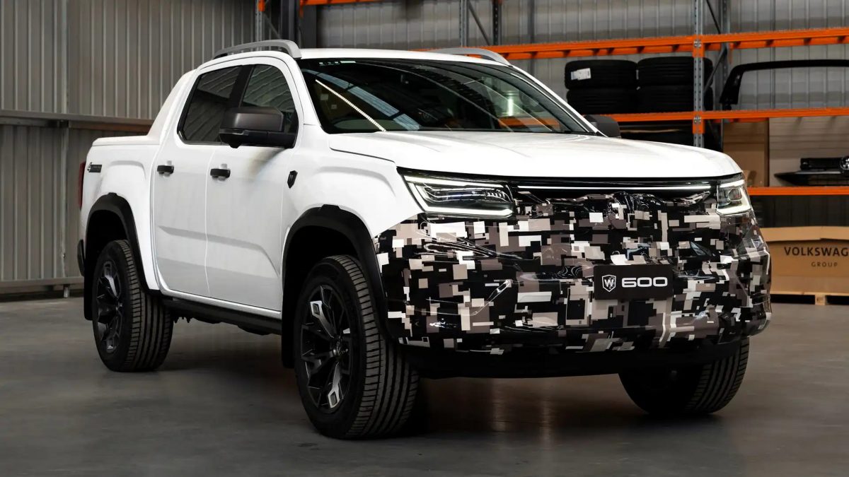 Volkswagen представив спортивну версію пікапа Amarok W600: акцент на асфальт, а не на бруд - фото 3