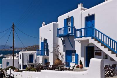 Остров Миконос — жемчужина Греции. Фото