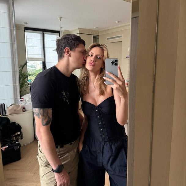 Леся Нікітюк з&nbsp;нареченим / &copy; instagram.com/lesia_nikituk